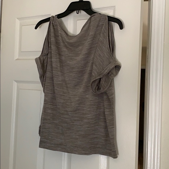 Shirt - Picture 3 of 3